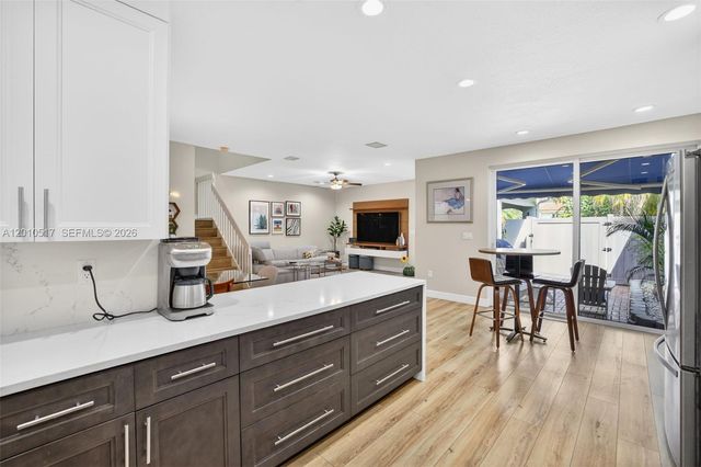 1581 Yellowheart Way, Hollywood, FL 33019