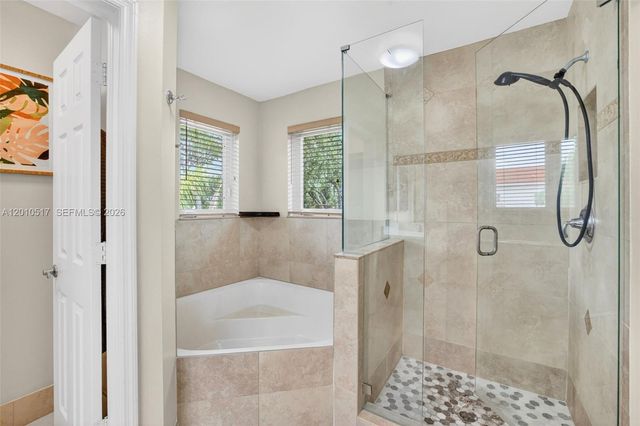 1581 Yellowheart Way, Hollywood, FL 33019