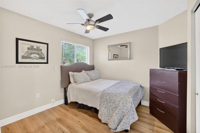 1581 Yellowheart Way, Hollywood, FL 33019