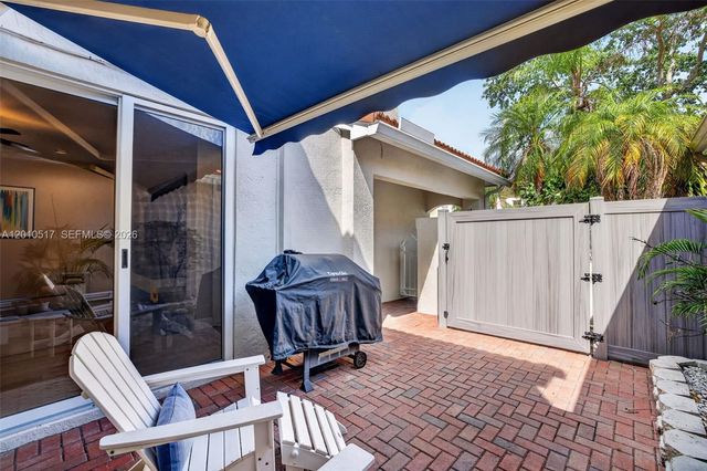 1581 Yellowheart Way, Hollywood, FL 33019