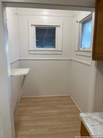 722 E SOUTHCROSS BLVD, San Antonio, TX 78214