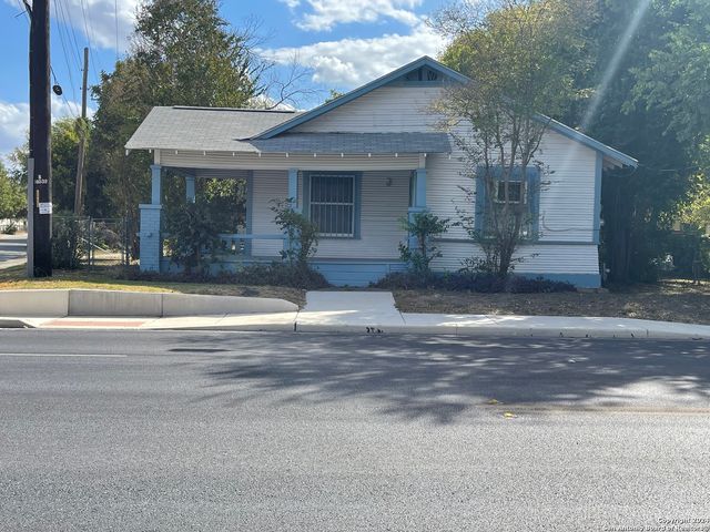 722 E SOUTHCROSS BLVD, San Antonio, TX 78214