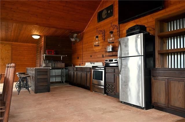 272 LUCY BELLE Drive, Marksville, LA 71351