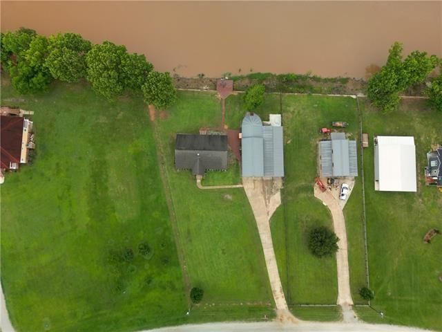 272 LUCY BELLE Drive, Marksville, LA 71351