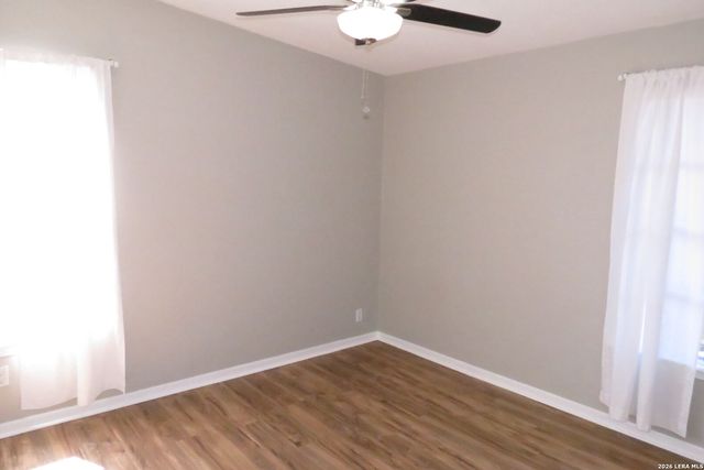 710 Karen Ln, San Antonio, TX 78218