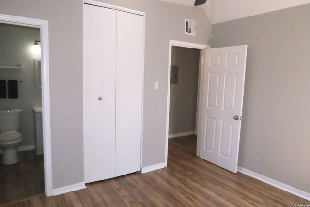 710 Karen Ln, San Antonio, TX 78218