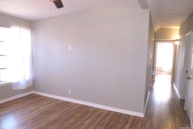 710 Karen Ln, San Antonio, TX 78218