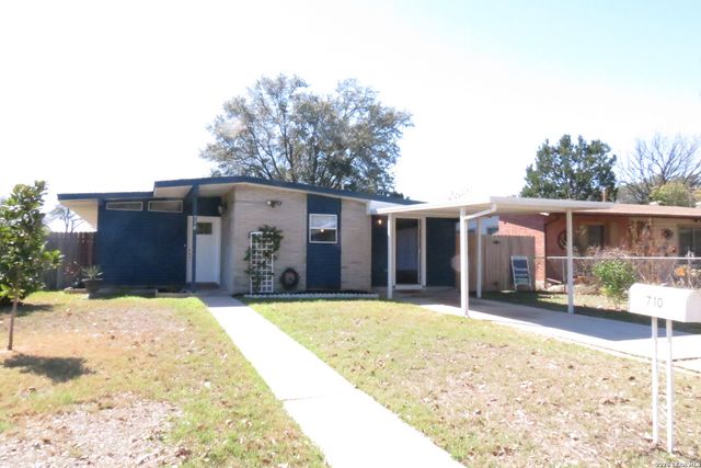 710 Karen Ln, San Antonio, TX 78218