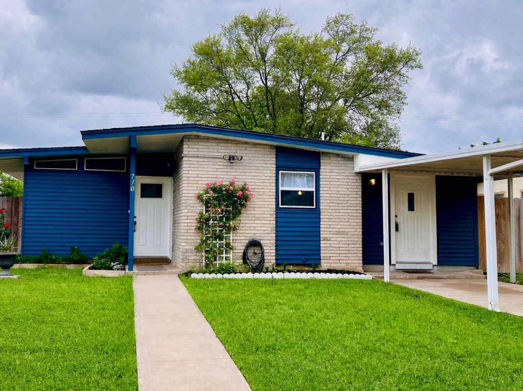 710 Karen Ln, San Antonio, TX 78218