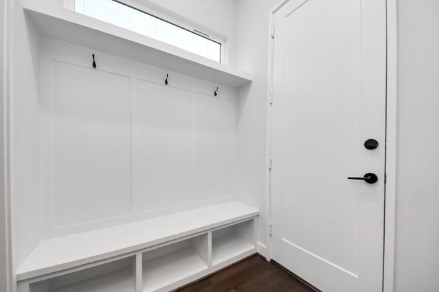 1715 Maravilla Drive, Houston, TX 77055