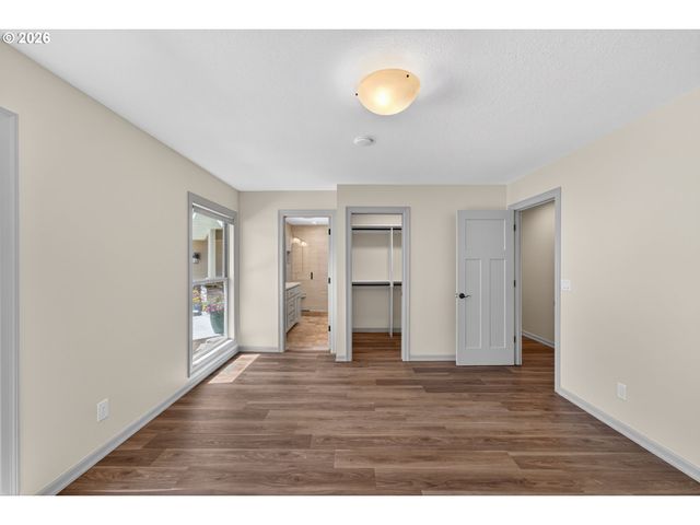 13795 Sw HARGIS Rd, Beaverton, OR 97008