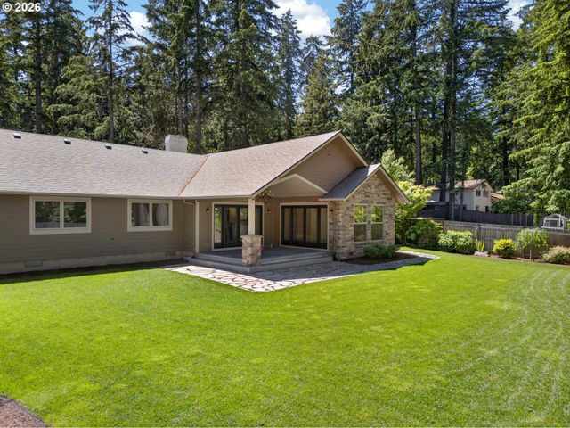 13795 Sw HARGIS Rd, Beaverton, OR 97008