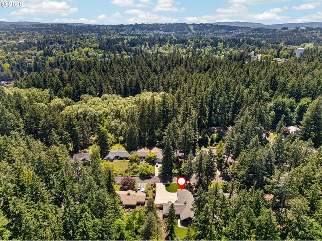 13795 Sw HARGIS Rd, Beaverton, OR 97008