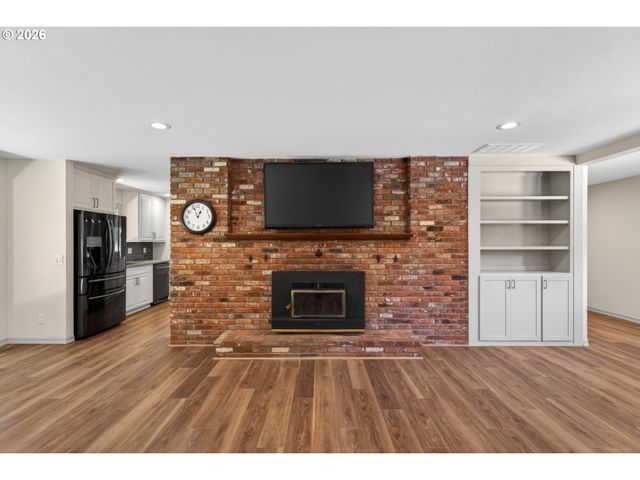 13795 Sw HARGIS Rd, Beaverton, OR 97008