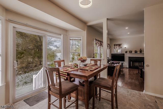 41 Goldenrod Dr, Montgomery Twp., NJ 08502