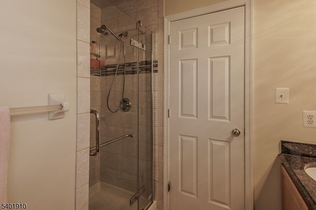 41 Goldenrod Dr, Montgomery Twp., NJ 08502