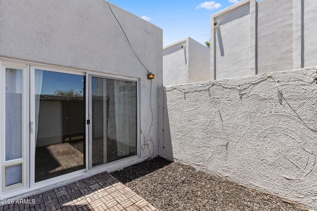 8586 E INDIAN SCHOOL Road F, Scottsdale, AZ 85251
