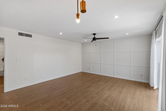 8586 E INDIAN SCHOOL Road F, Scottsdale, AZ 85251