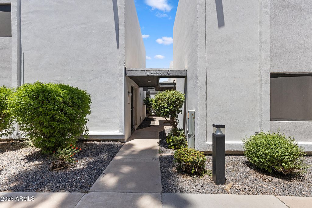 8586 E INDIAN SCHOOL Road F, Scottsdale, AZ 85251 — photo 4
