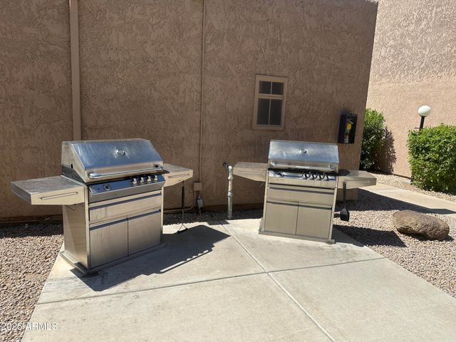 5525 E Thomas Road R8, Phoenix, AZ 85018