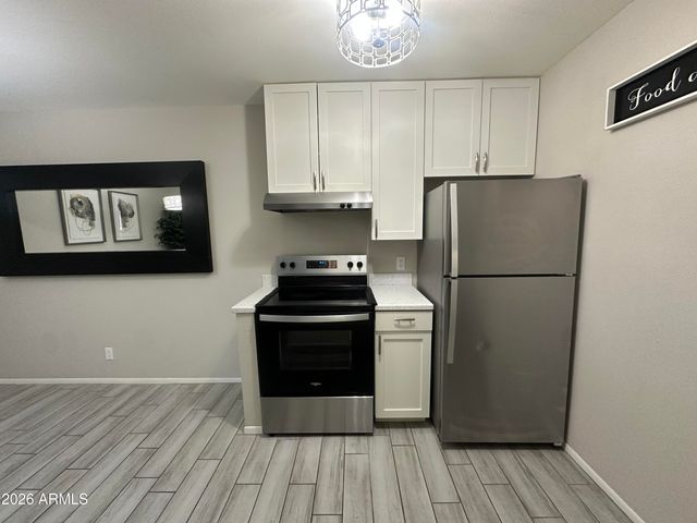 5525 E Thomas Road R8, Phoenix, AZ 85018