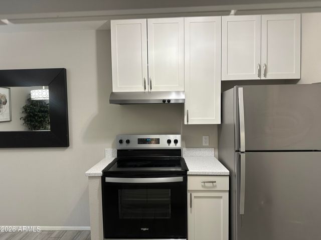 5525 E Thomas Road R8, Phoenix, AZ 85018