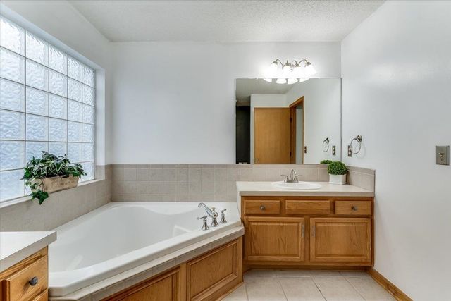 3010 E Lanners Cir., Wichita, KS 67219