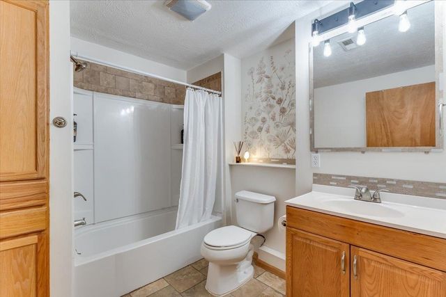 3010 E Lanners Cir., Wichita, KS 67219