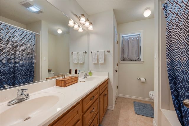 3207 VON TRAPP Lane, College Station, TX 77845