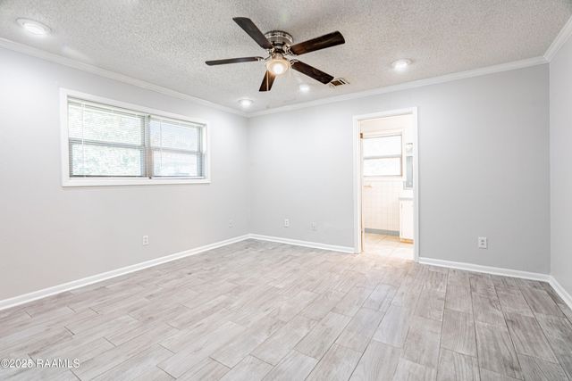 107 Sunny Lane, Lafayette, LA 70506