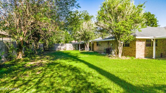 107 Sunny Lane, Lafayette, LA 70506