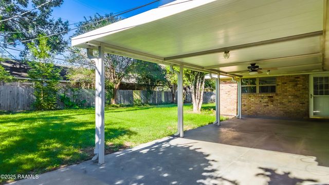 107 Sunny Lane, Lafayette, LA 70506