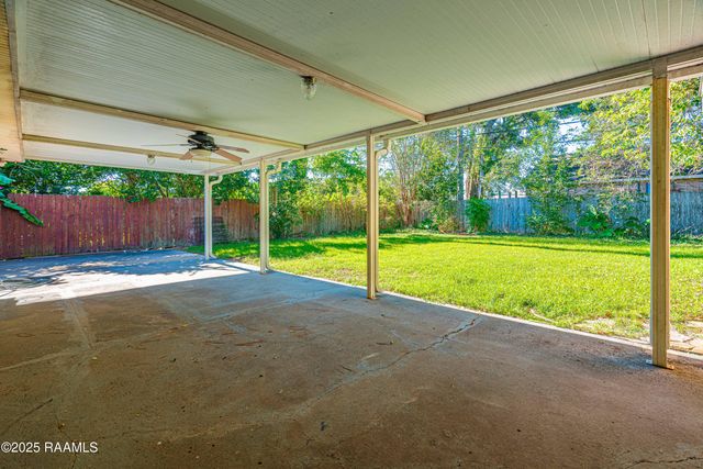 107 Sunny Lane, Lafayette, LA 70506