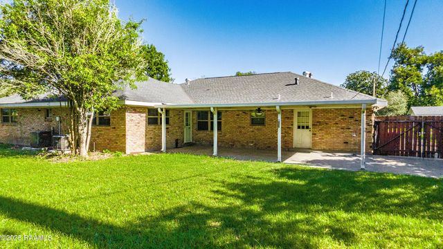 107 Sunny Lane, Lafayette, LA 70506