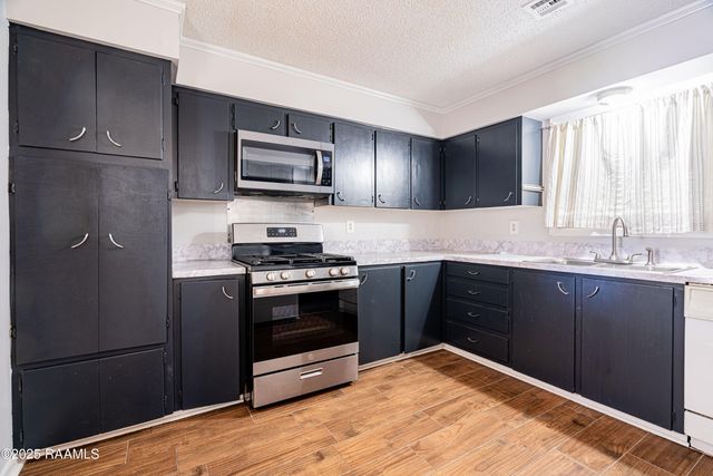 107 Sunny Lane, Lafayette, LA 70506