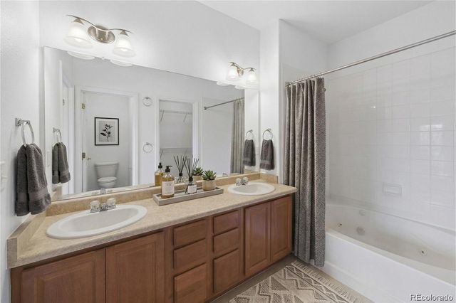 15700 E Jamison Drive 9-203, Englewood, CO 80112