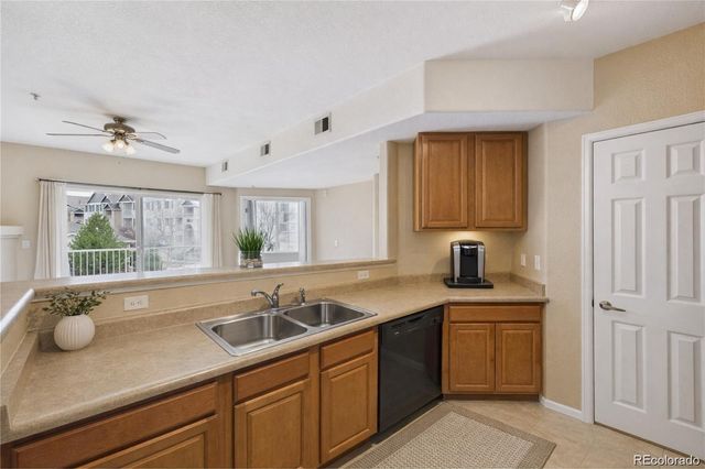 15700 E Jamison Drive 9-203, Englewood, CO 80112