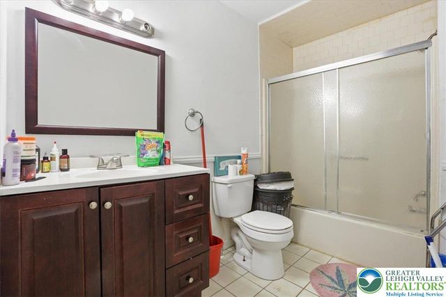 3322 Windermere Drive, Lehman Twp, PA 18324