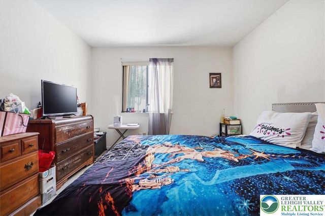 3322 Windermere Drive, Lehman Twp, PA 18324