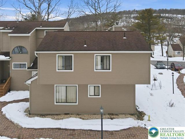 3322 Windermere Drive, Lehman Twp, PA 18324