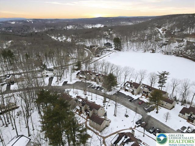 3322 Windermere Drive, Lehman Twp, PA 18324