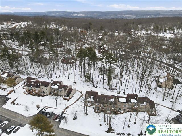 3322 Windermere Drive, Lehman Twp, PA 18324