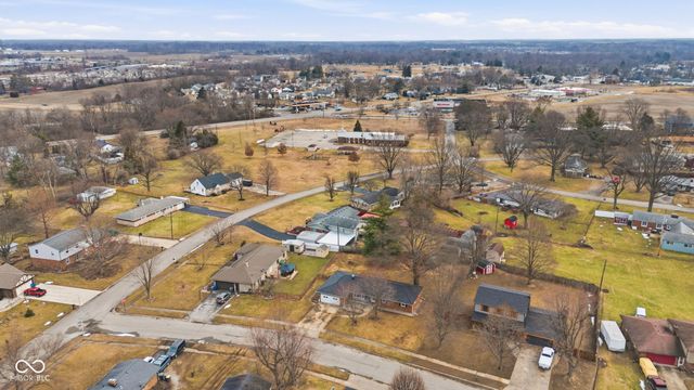 4135 Kerry Drive, Indianapolis, IN 46239