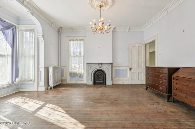 75 Prospect Street, Little Falls, NJ 07424