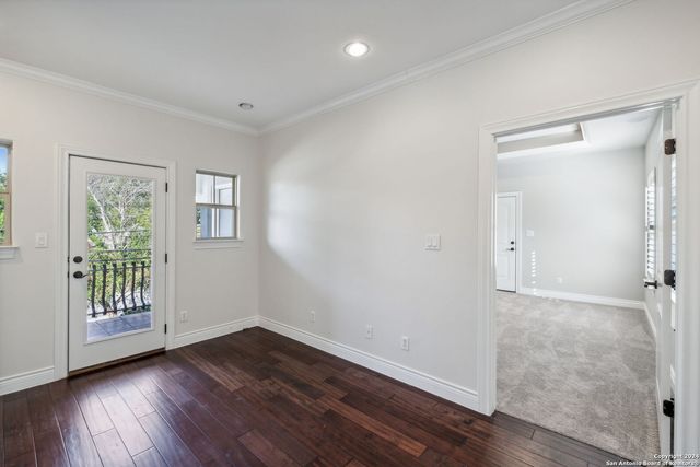 1005 Wiltshire, Terrell Hills, TX 78209