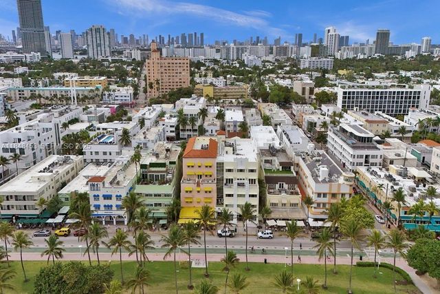 834 Ocean Drive 406, Miami Beach, FL 33139