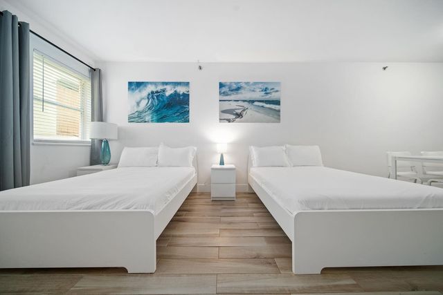 834 Ocean Drive 406, Miami Beach, FL 33139
