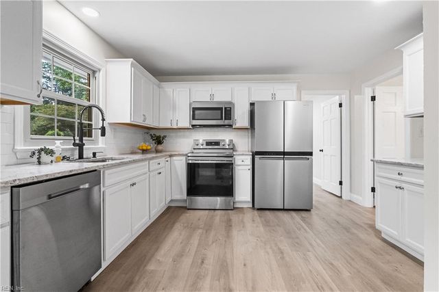 2460 Camino Real, Virginia Beach, VA 23456