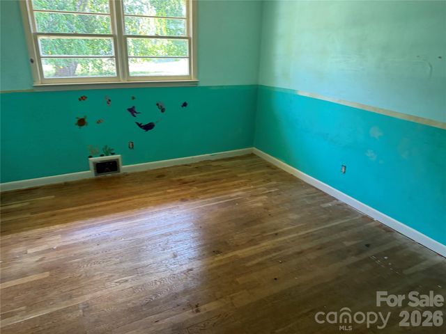 649 Curtis Bridge Road, North Wilkesboro, NC 28659