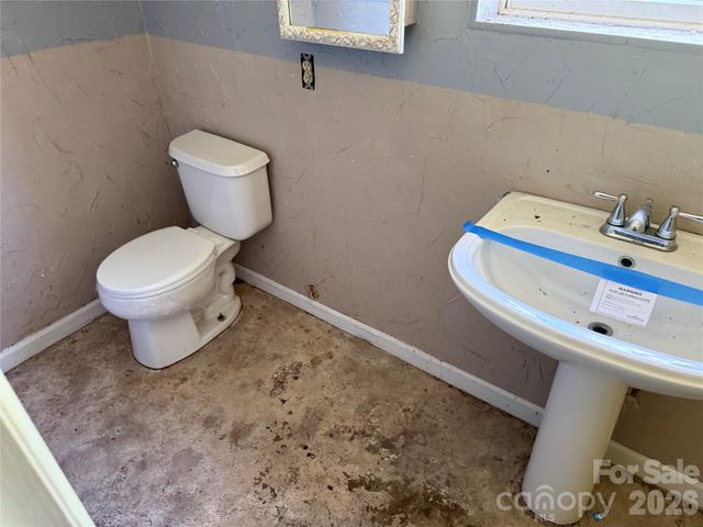 649 Curtis Bridge Road, North Wilkesboro, NC 28659